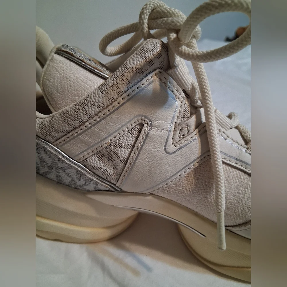 Michael Kors Olympia Chunky Platform Cream Sneakers Pink Grey Accents Y2k Active